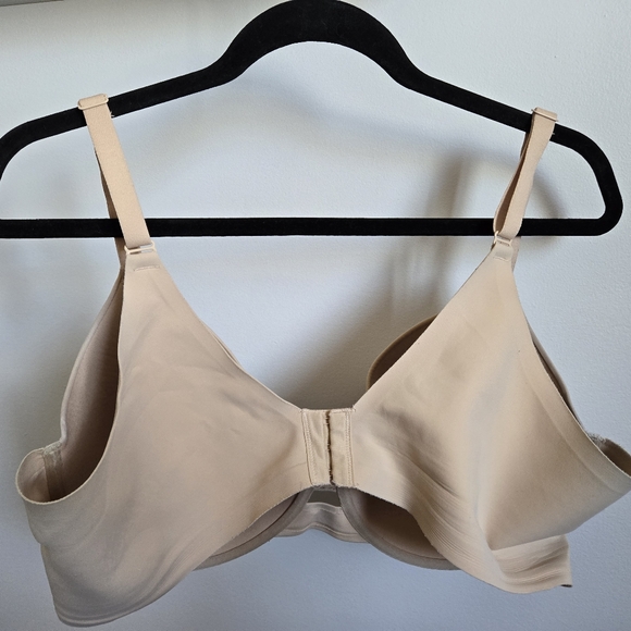 Auden Beige Underwire Bra 2, size 42D - Picture 5 of 6